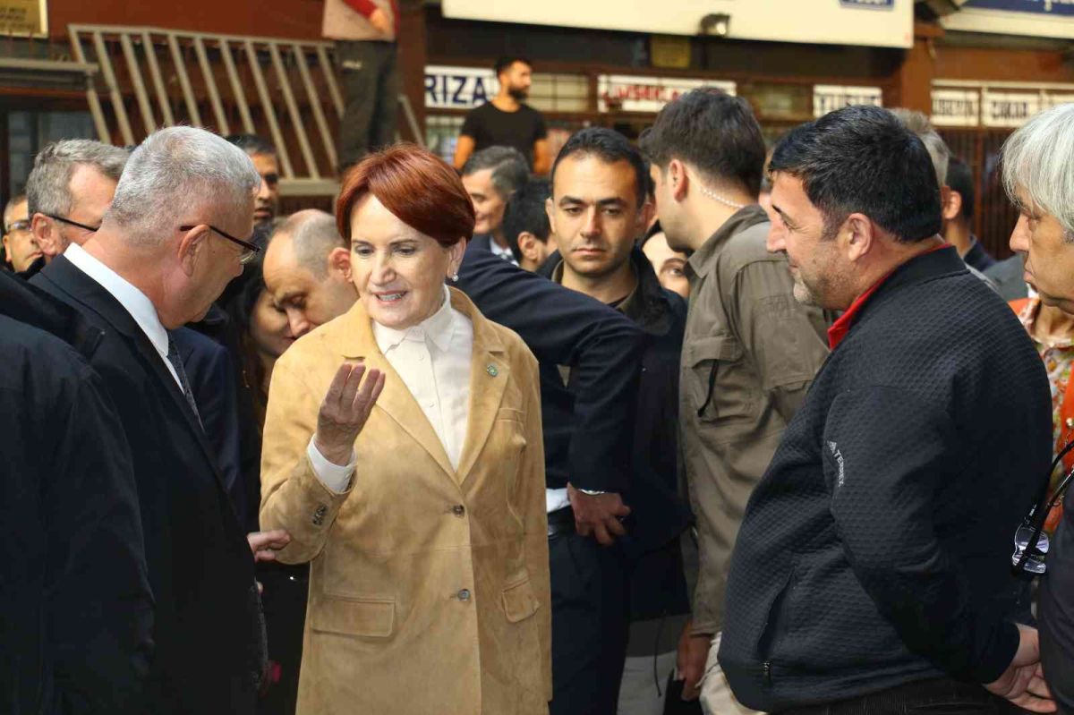 Meral Akşener, Ankara’da hal esnafını ziyaret etti #13