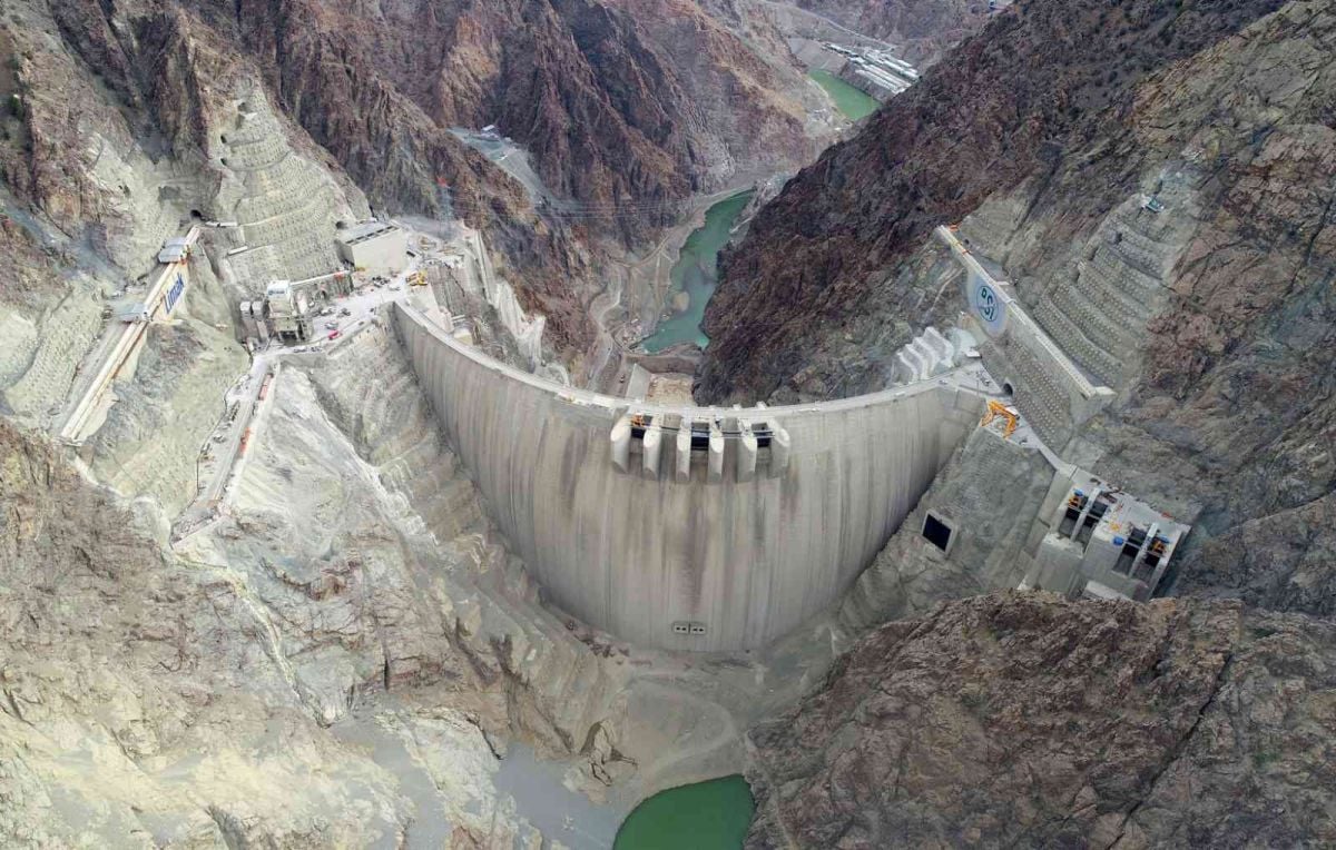 Yusufeli Barajı nı 8 bin kare ile 7 saniyeye sığdırdılar #2