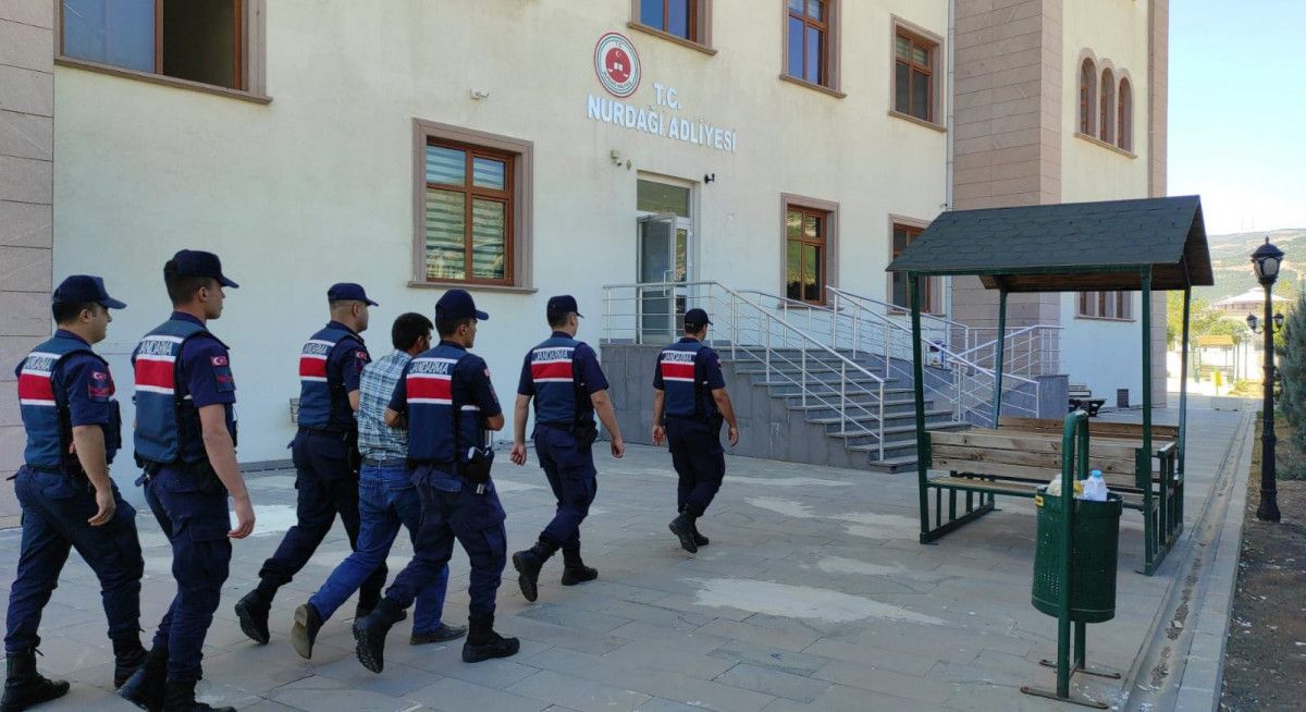 Gaziantep te eve silahlı saldırı düzenleyen zanlı kuzen çıktı #1