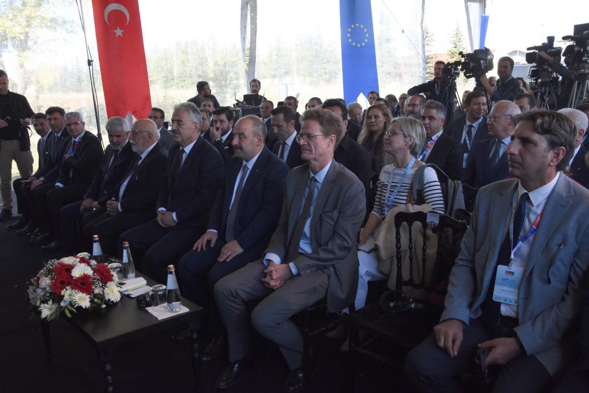 Mustafa Varank: Türkiye yi global bir üretim üssü haline getireceğiz #9