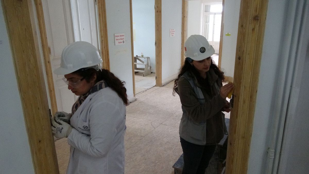 Trabzon da Atatürk Köşkü nün restorasyonu titizlikle yürütülüyor #10