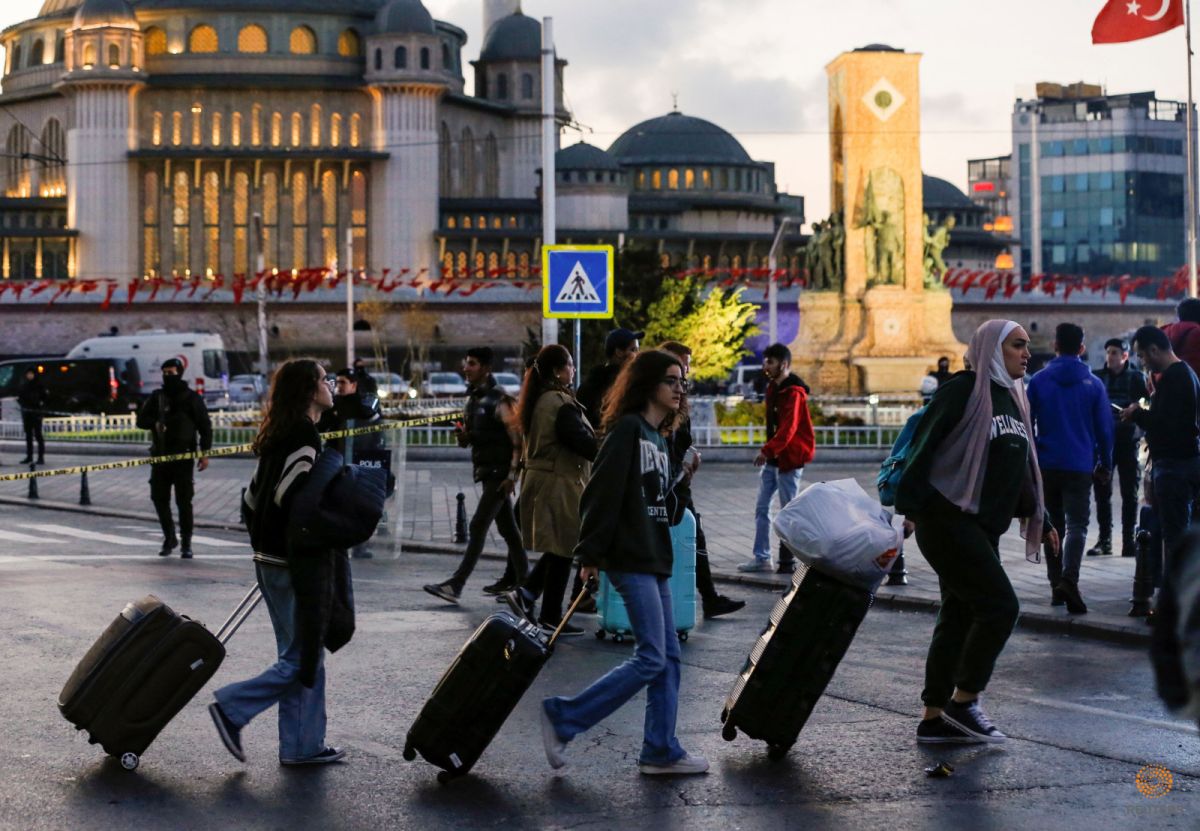 экскурсионная турция. туристическая путевка в турцию стамбул. стамбул босфор. стамбул туроператор. великолепный век турция тур стамбул анталия.