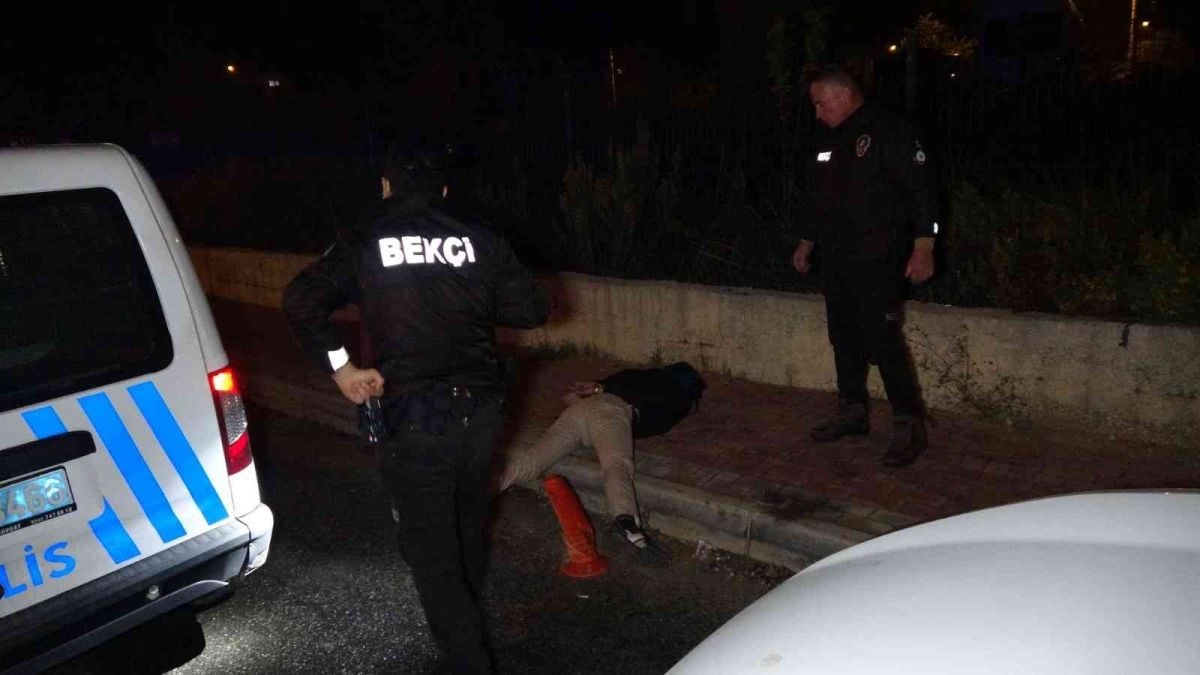 Antalya da dur ihtarına uymayıp polisle çatıştılar: 1 ölü #3
