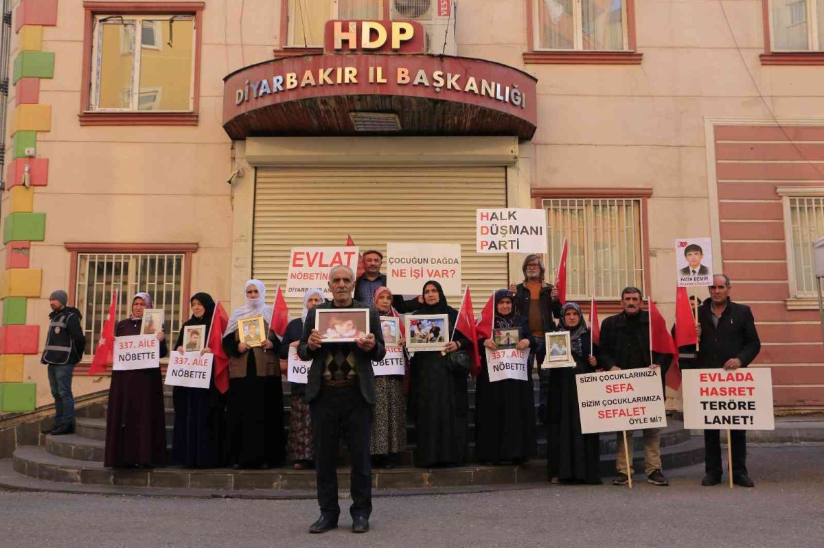 Diyarbakır’da evlat nöbeti sayısı 337 oldu #1