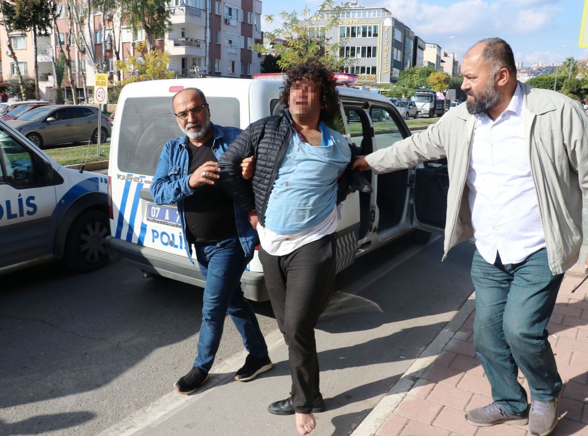 Antalya da polise saldıran moto kuryeye meydan dayağı #8