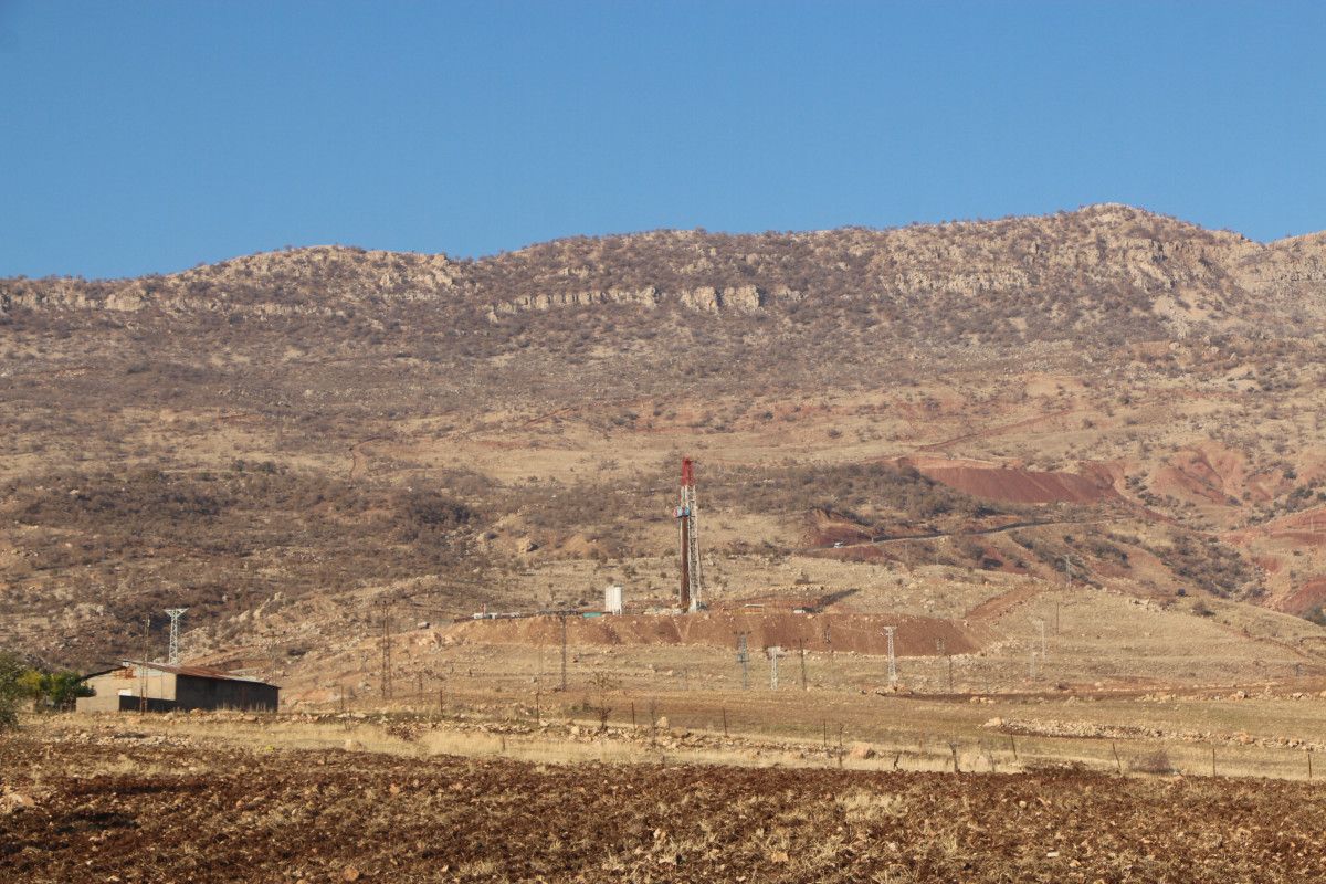Gabar Dağı nda petrol bulunması, bölge halkını sevindirdi #6