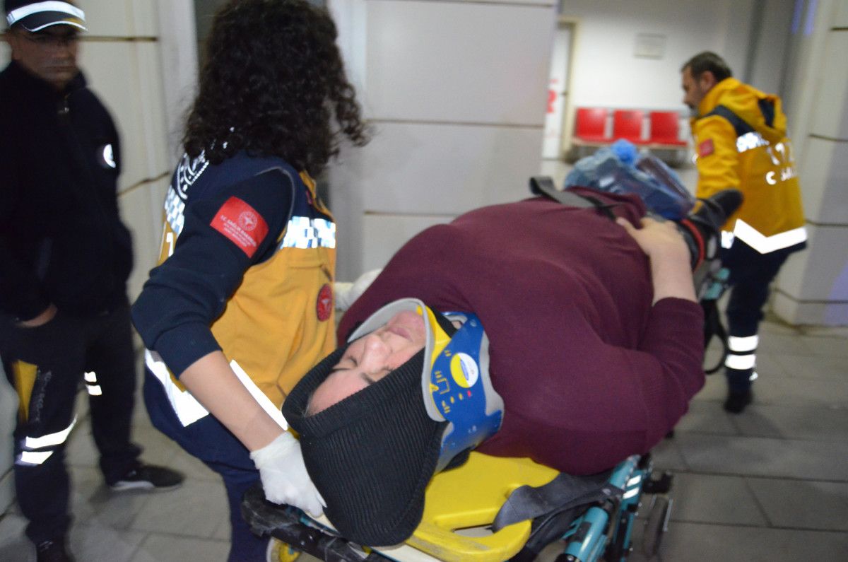 Aksaray da hastane dönüşü kaza: 5 yaralı #4