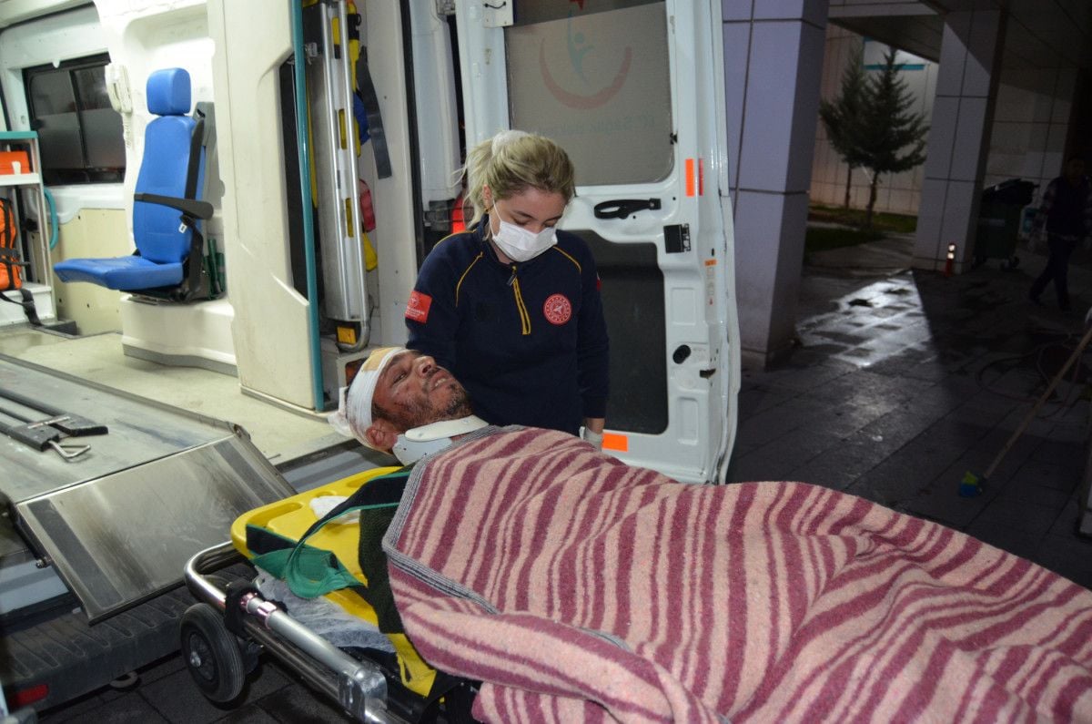 Aksaray da hastane dönüşü kaza: 5 yaralı #2