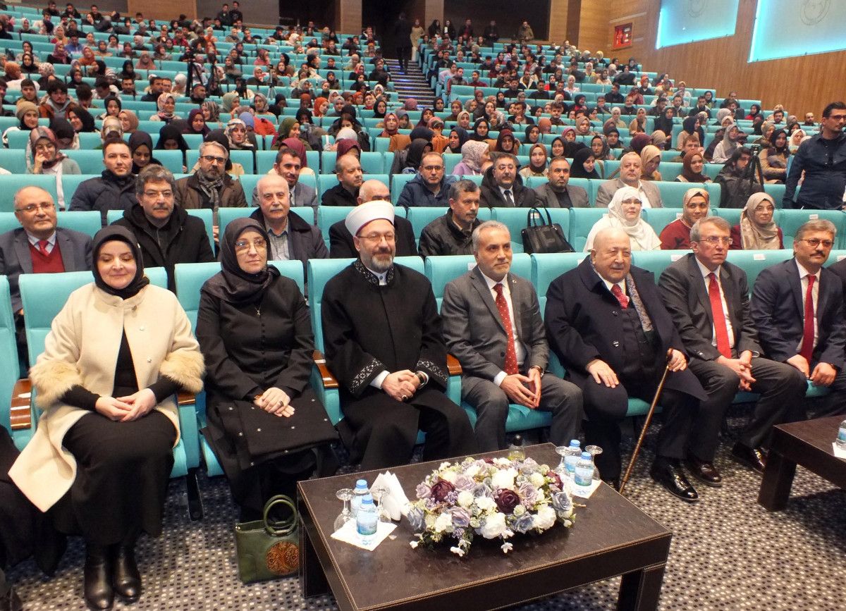 Ali Erbaş: Kur an-ı Kerim in 3-5 yılda bir yeniden anlaşılmaya ihtiyacı var #6