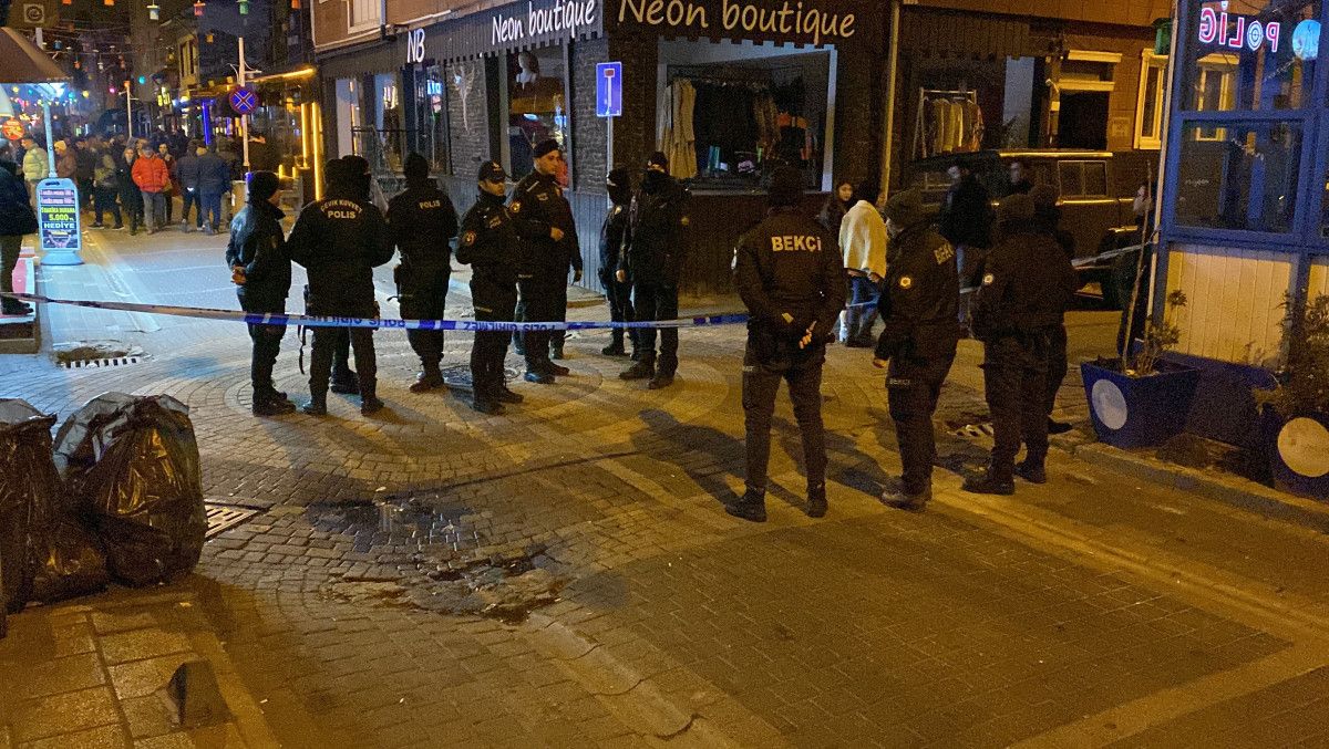 Eskişehir de barlar sokağında tartıştığı mekan çalışanını silahla vurdu #3