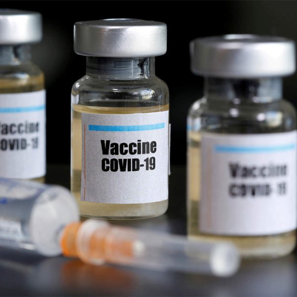 Türk ve Rus yetkililer korona aşısı üretimini görüşüyor