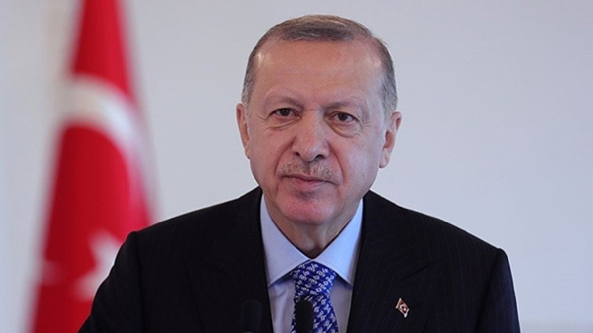 Cumhurbaşkanı Erdoğan, YKS'ye girecek öğrencilere başarı diledi