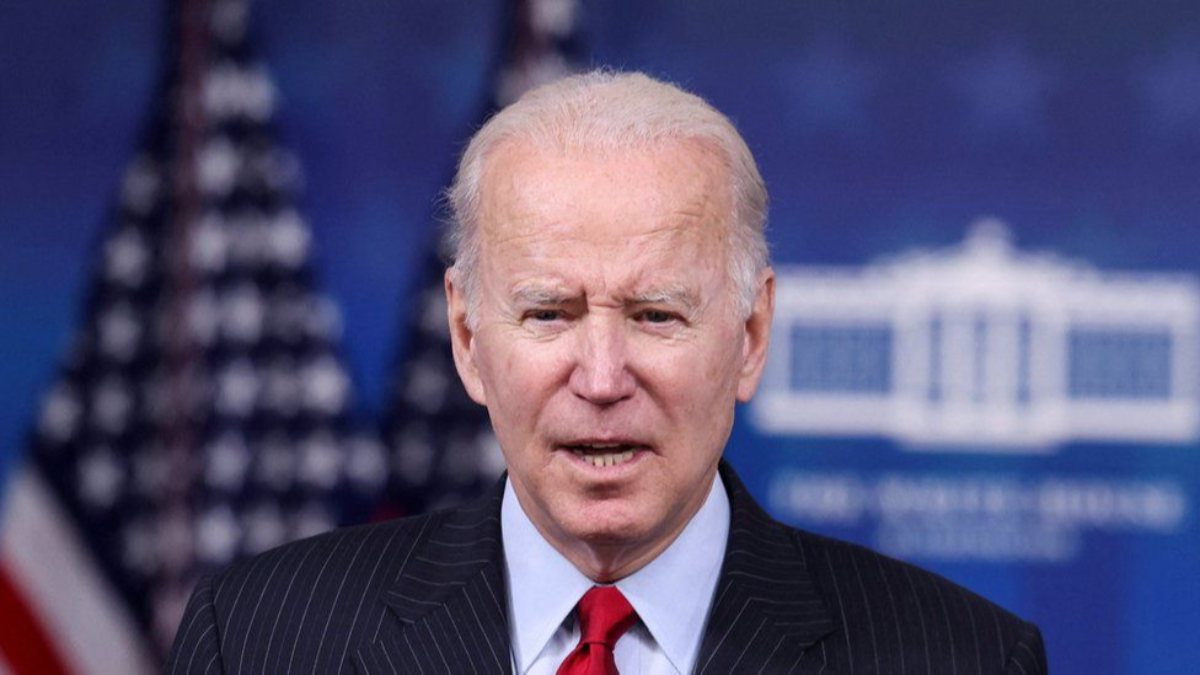 Biden calls for 3-month federal tax exemption on gasoline to Congress