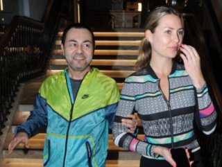 Chloe Loughnan'dan Serdar Ortaç'a cevap