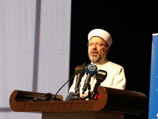 Diyanet İşleri Başkanı, umreden dönenleri uyardı