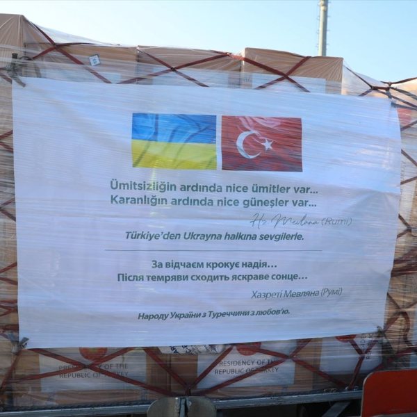 Türkiye'den Ukrayna'ya tıbbı malzeme yardımı