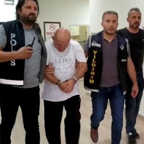 Bursa'da 185 yıl cezası bulunan firari yakalandı
