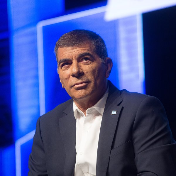 İsrail Dışişleri Bakanı Ashkenazi, ilhak konusunda uyardı