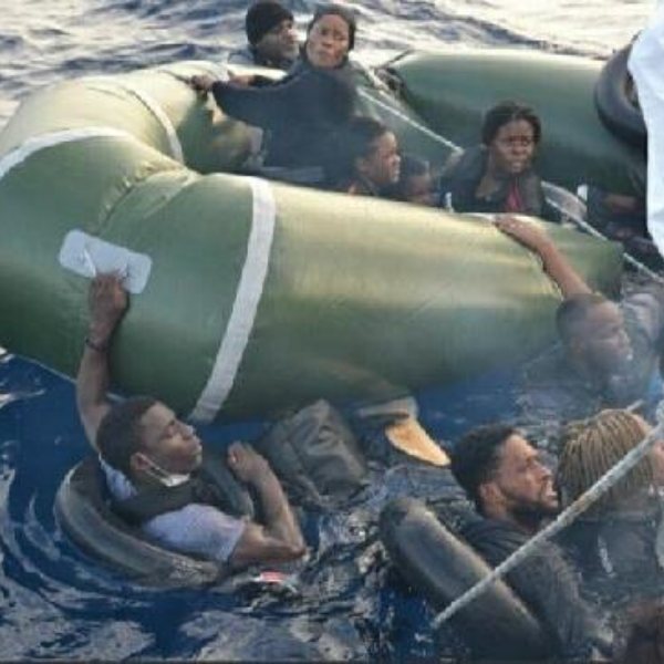 Yunanistan 3 bin 603 göçmeni Türk kara sularına geri itti