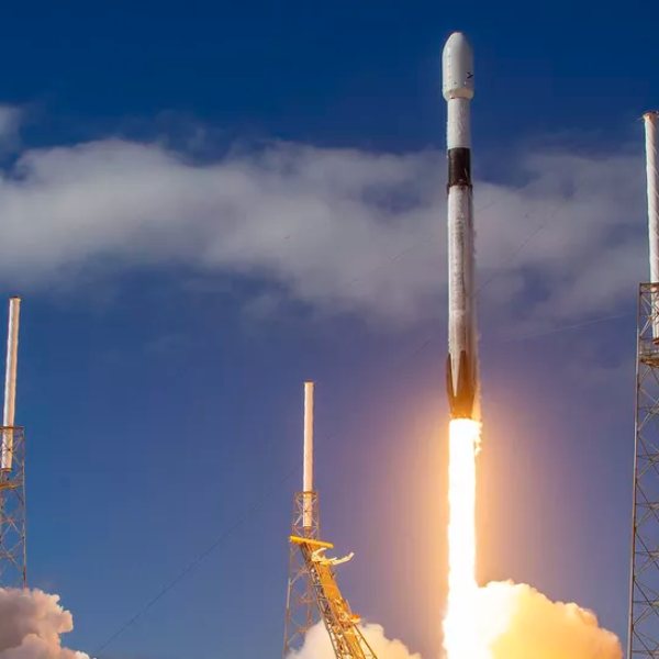SpaceX, Güney Kore'nin askeri uydusunu uzaya fırlatacak