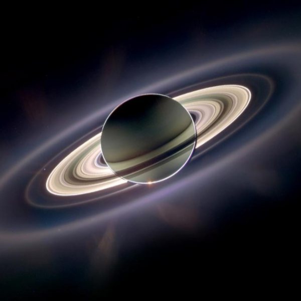 Hubble Uzay Teleskobu, Satürn'ün halkalarını fotoğrafladı
