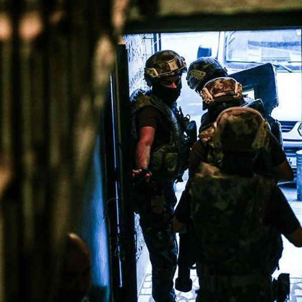 Gaziantep'teki uyuşturucu operasyonunda 18 kişiye gözaltı