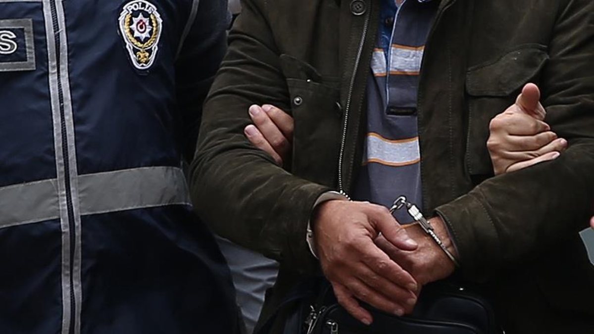 DEAŞ'lı terörist Türkiye'ye girmeye çalışırken yakalandı