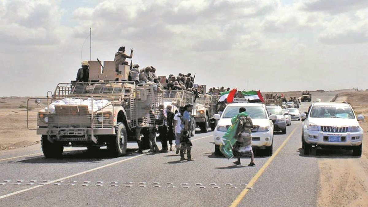 BAE destekli güçler, Sokotra'da 1000'den fazla kişiyi silahlandırdı