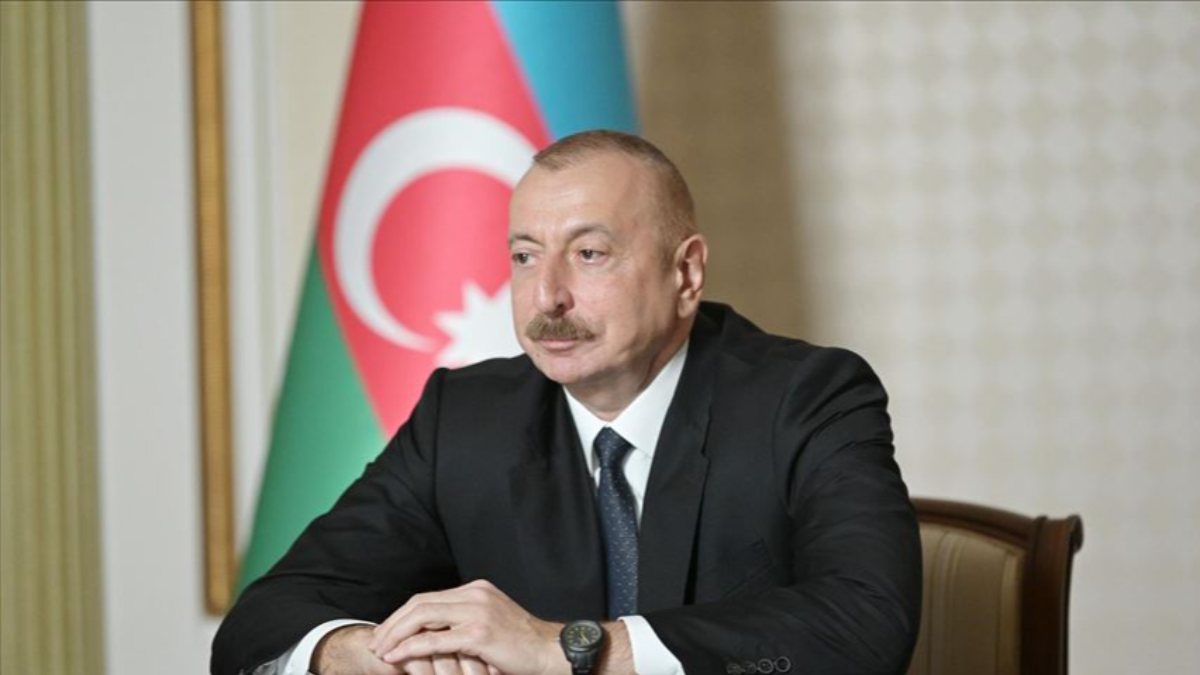 Aliyev: Bir dizi bölgeyi ve stratejik tepeyi kontrol altına aldık