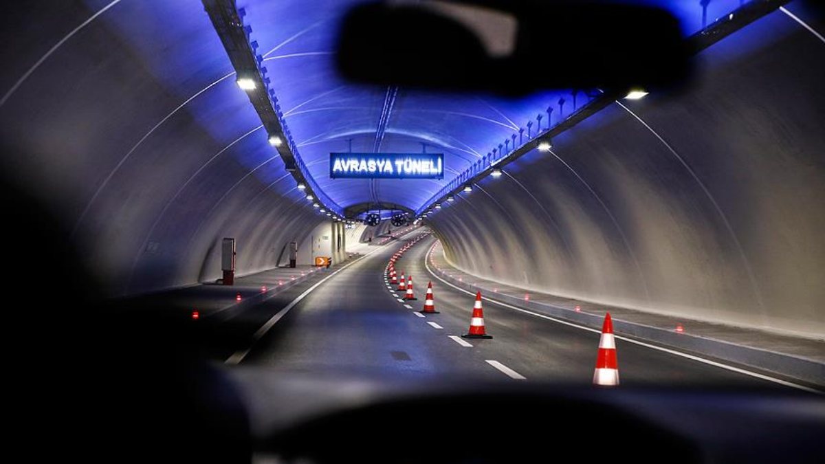 Avrasya Tüneli, bakım için trafiğe kapatıldı