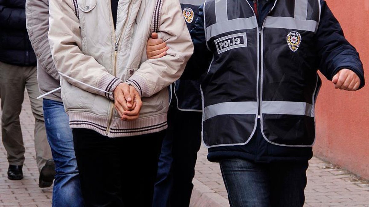 Bursa merkezli FETÖ operasyonunda 14 zanlı hakkında yakalama kararı