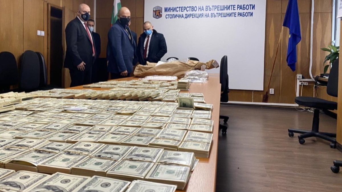 Fake currency raid on university printing house in Bulgaria
