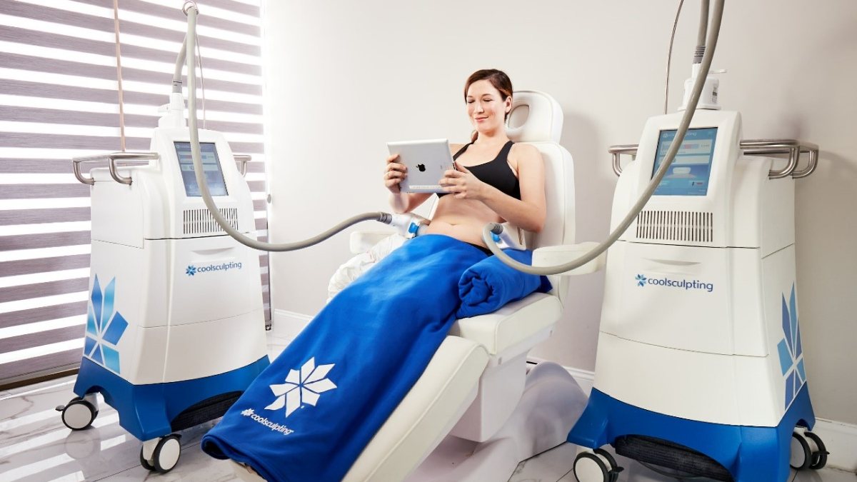 The Best for Slimming, Firming and Cellulite Free Body: CoolSculpting and Emtone