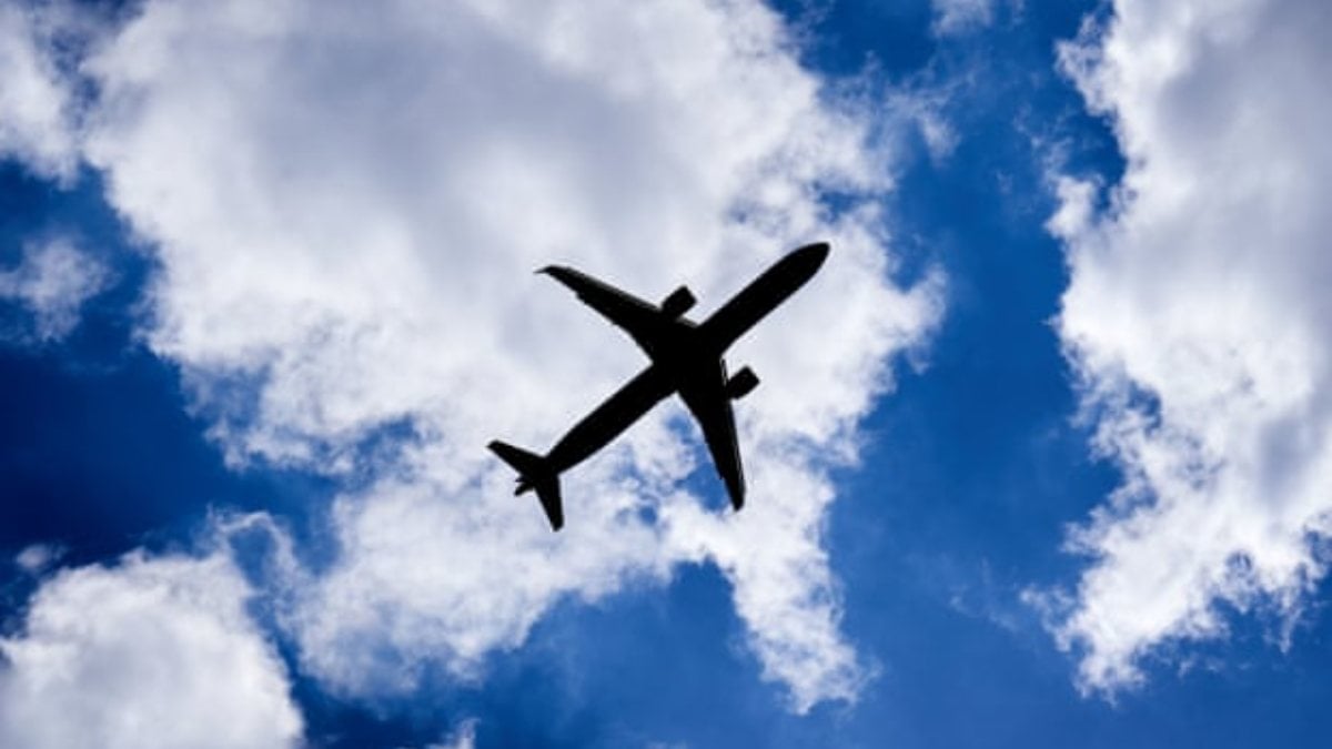 Sweden to increase airport fees from highly polluting planes