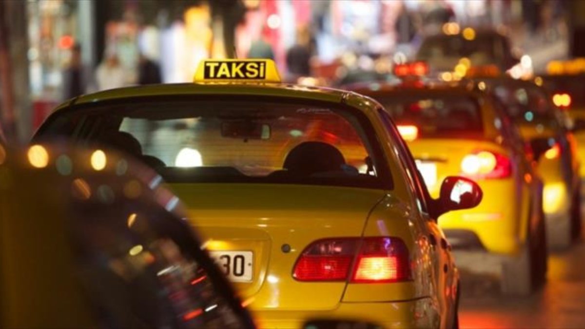 İstanbul'da dolmuşların, taksiye dönüşümü teklifi, alt komisyona sevk edildi