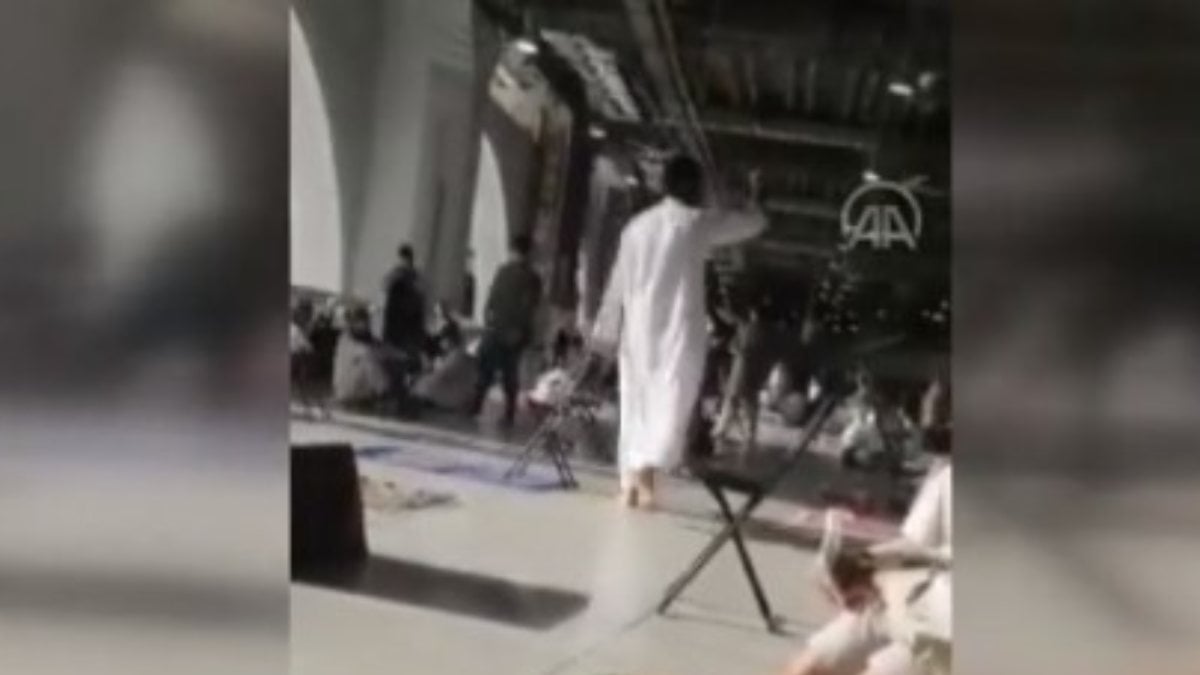 Person who shouted slogans with a knife in Masjid al-Haram was detained
