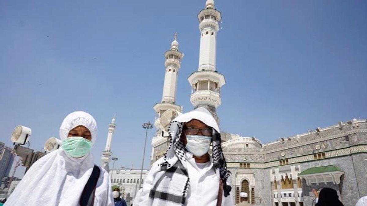 Saudi Arabia bans iftar and sahur in mosques during Ramadan