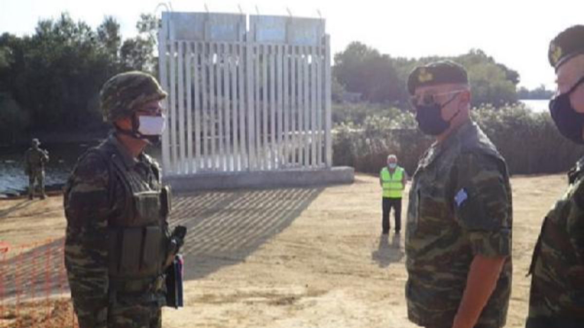 Salary riot at the construction site of the fence project on Greece’s border with Turkey