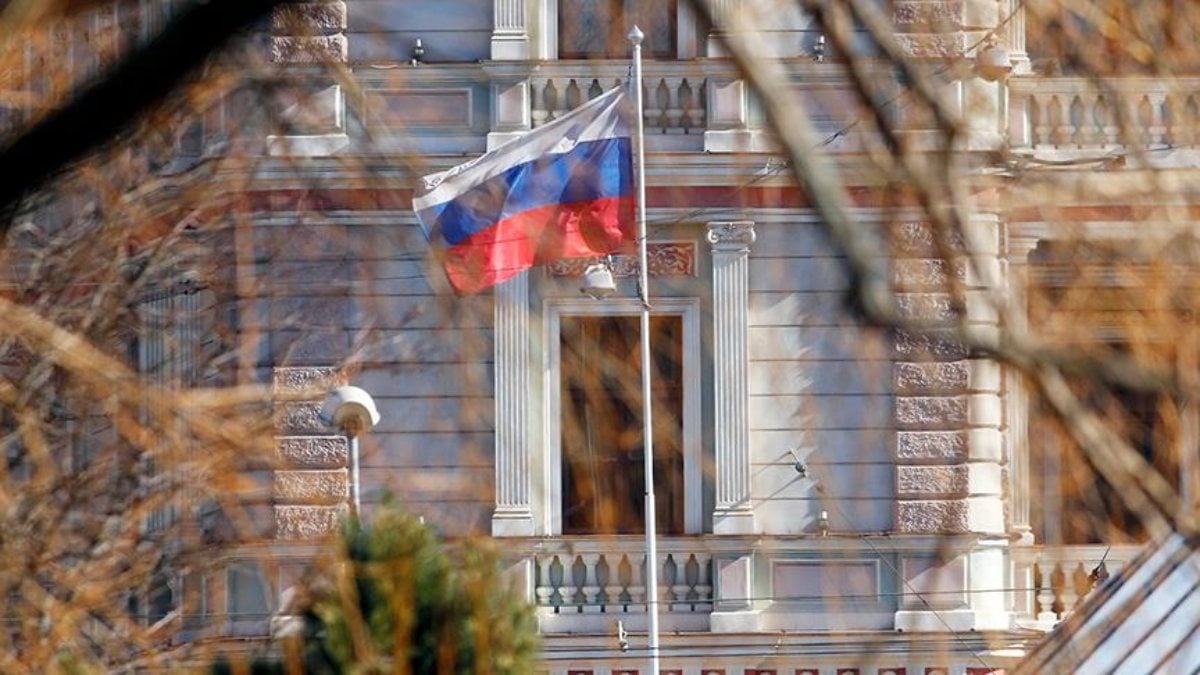 Rusya ve Çekya arasında diplomat gerilimi