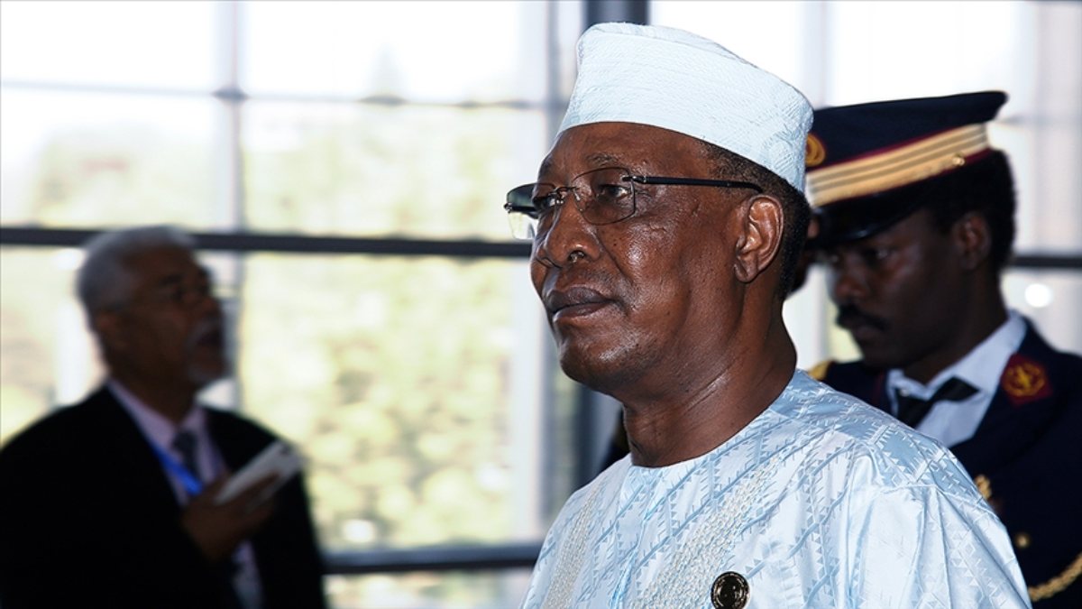 Chad President Idriss Deby dies in frontline clash