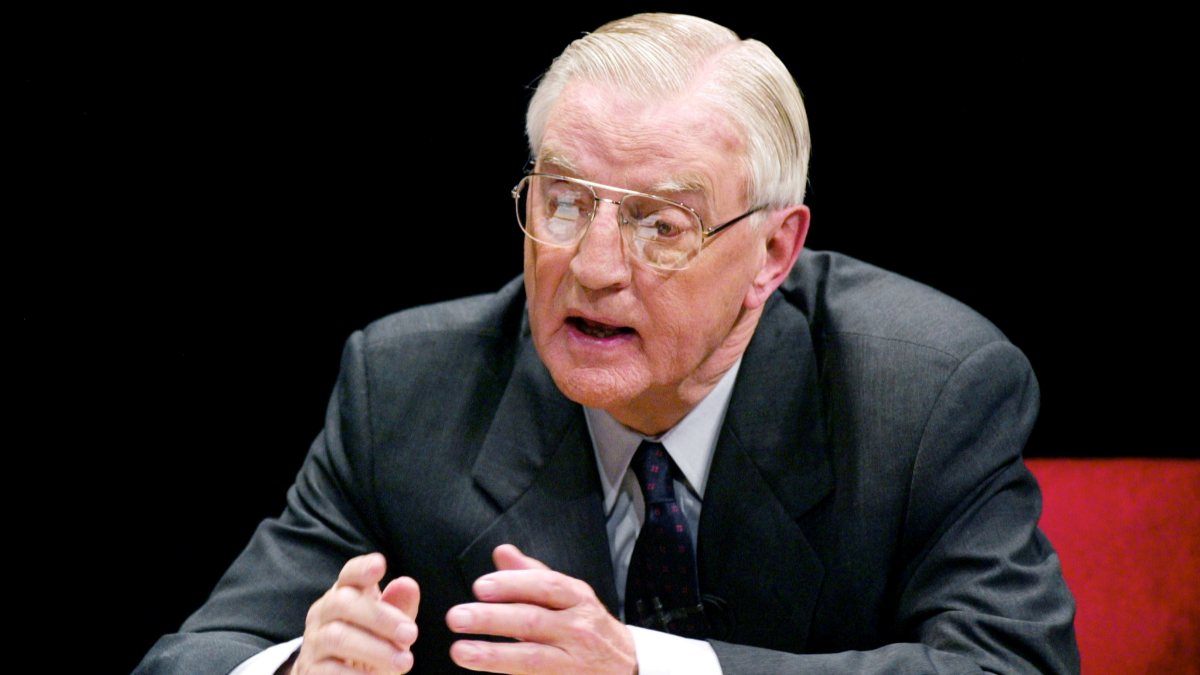 Former US Vice President Walter Mondale dies