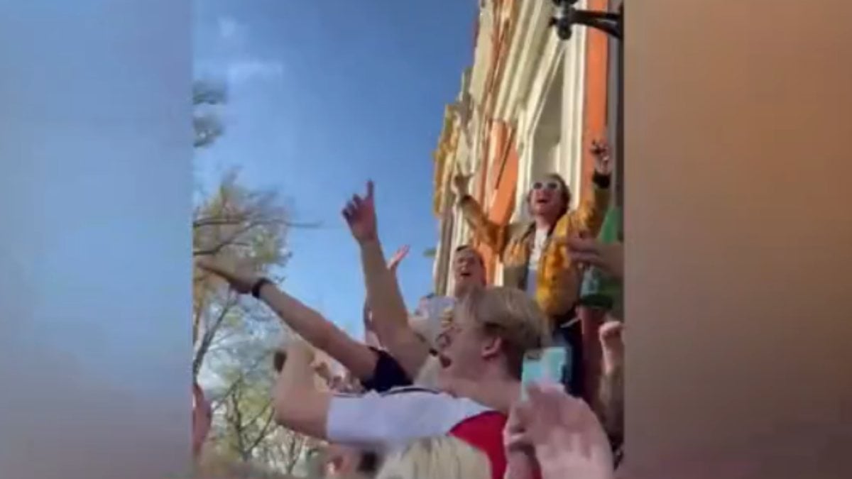 Celebration without mask and distance in the Netherlands