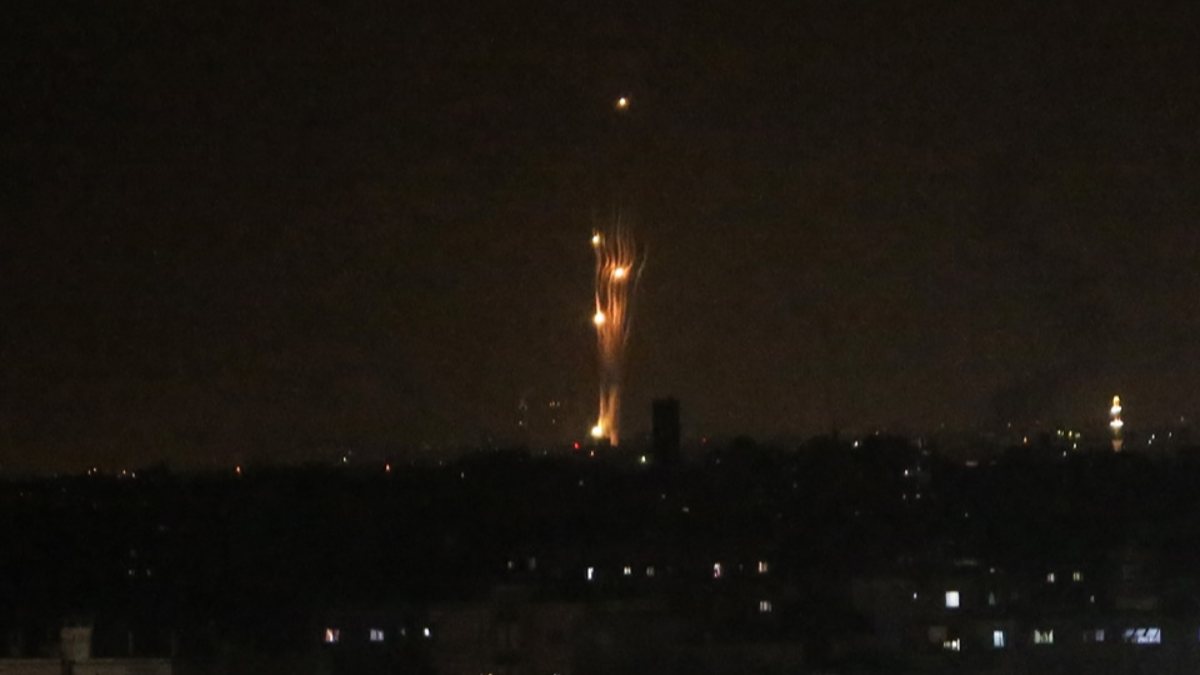 Hamas responded to Israeli attack with 130 rockets