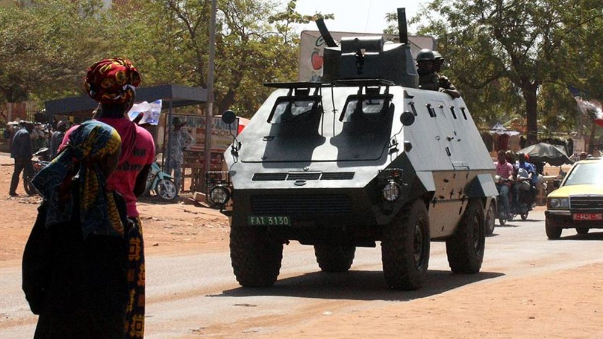 Military coup against the Transitional Council in Mali