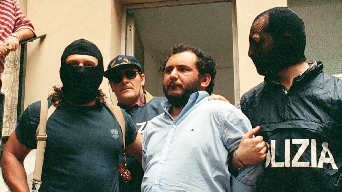Evacuation of mafia member nicknamed Italy’s ‘human butcher’