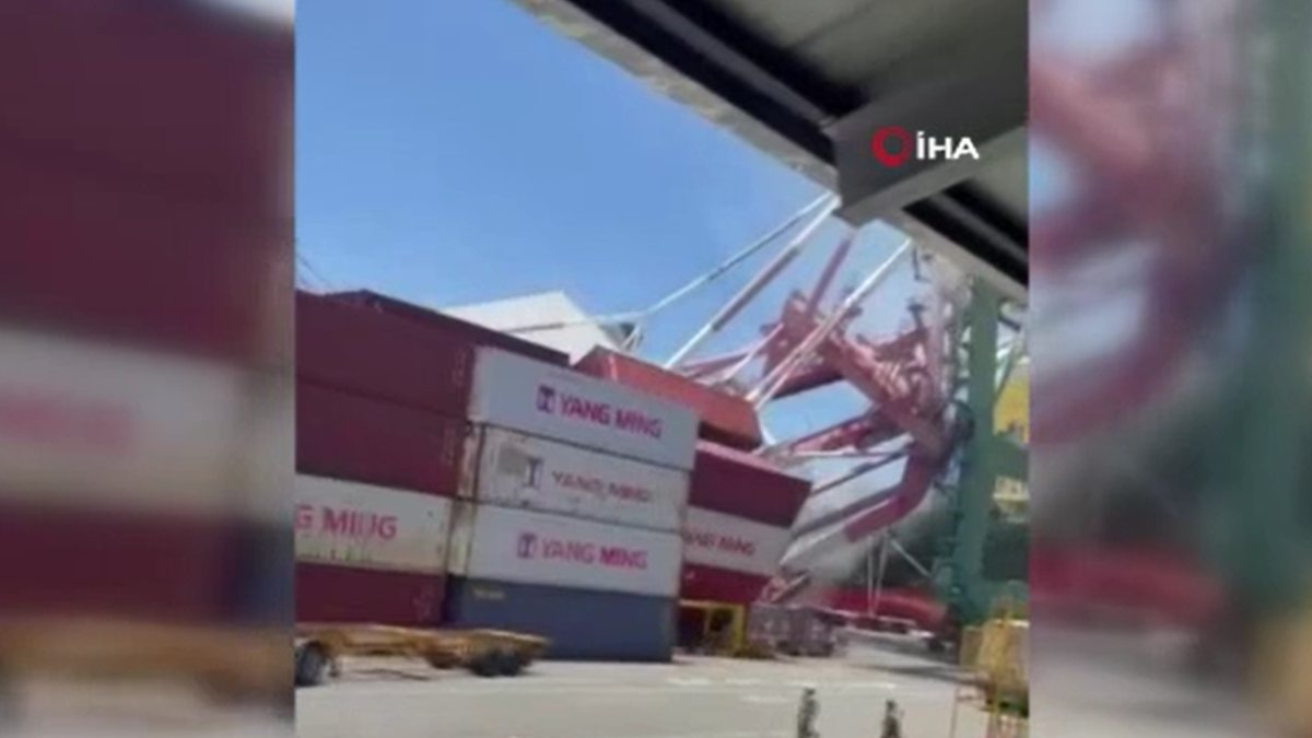 Freighter crashes into cranes in Taiwan’s Kaohsiung Port
