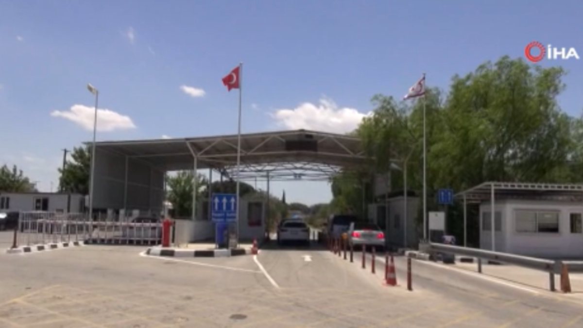 Border gates between TRNC and Greek Cypriot Administration reopened