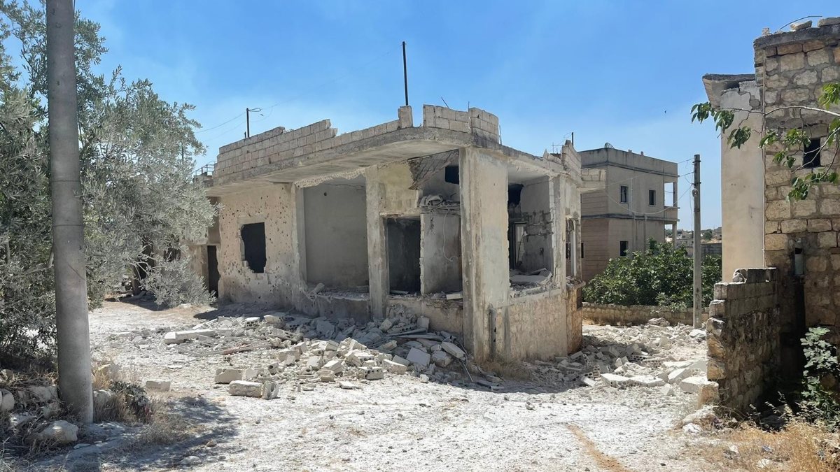 Artillery attacks target civilians in Idlib