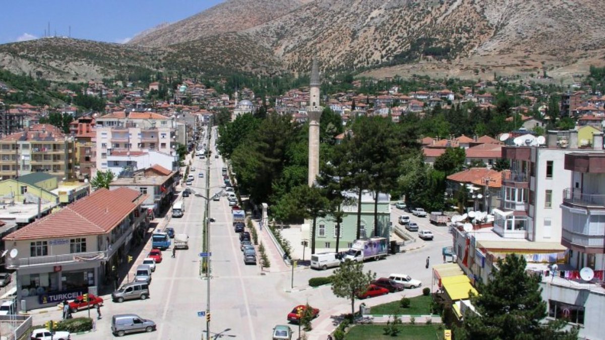 Elmali Nerede Hangi Sehirde Elmali Ilcesi Nereye Bagli