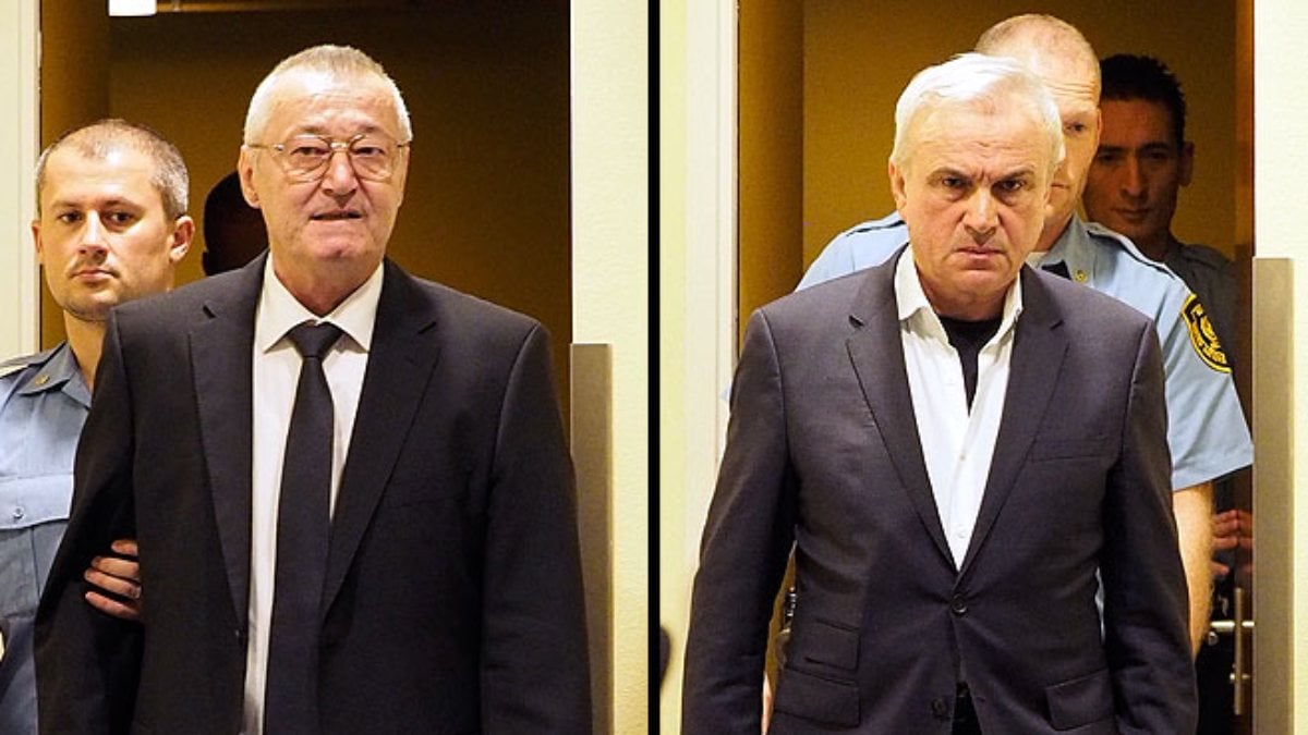 Miloseviç'in yardımcıları Stanisic ve Simatovic'e 12'şer yıl hapis